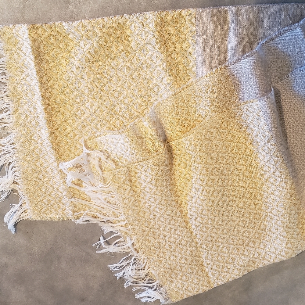 NWT J.CREW SCARF  OFF WHITE w gold
